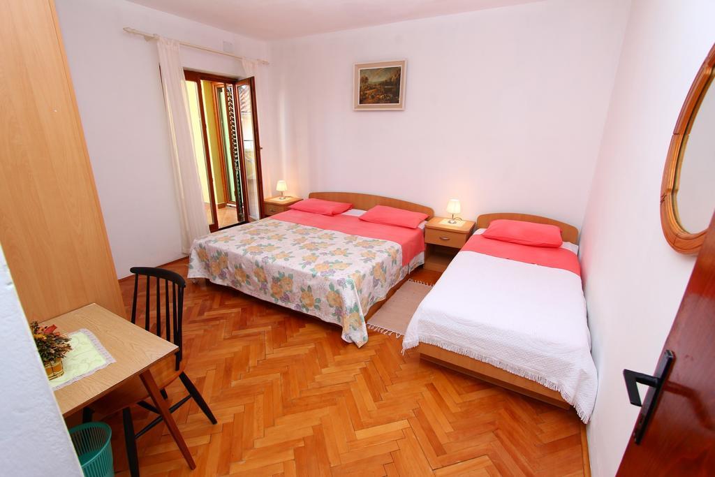 Apartments Antolovic Rovinj Room photo